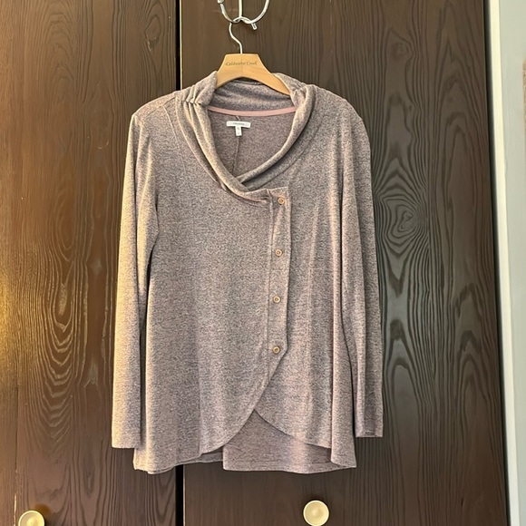 Maurices pink/ gray lightweight sweater. Size Large. - Picture 1 of 9